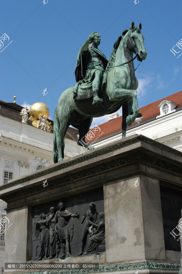 弗兰兹皇帝的骑马雕像