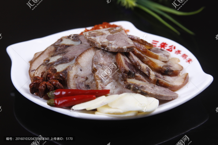 酱香猪脸