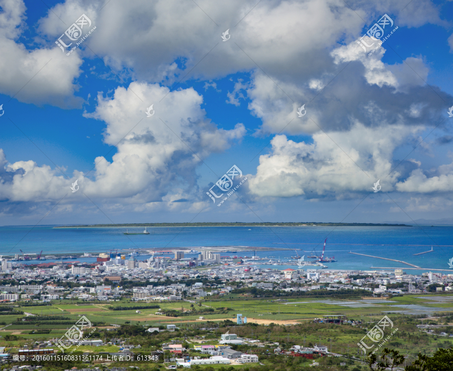 滨海小城全景