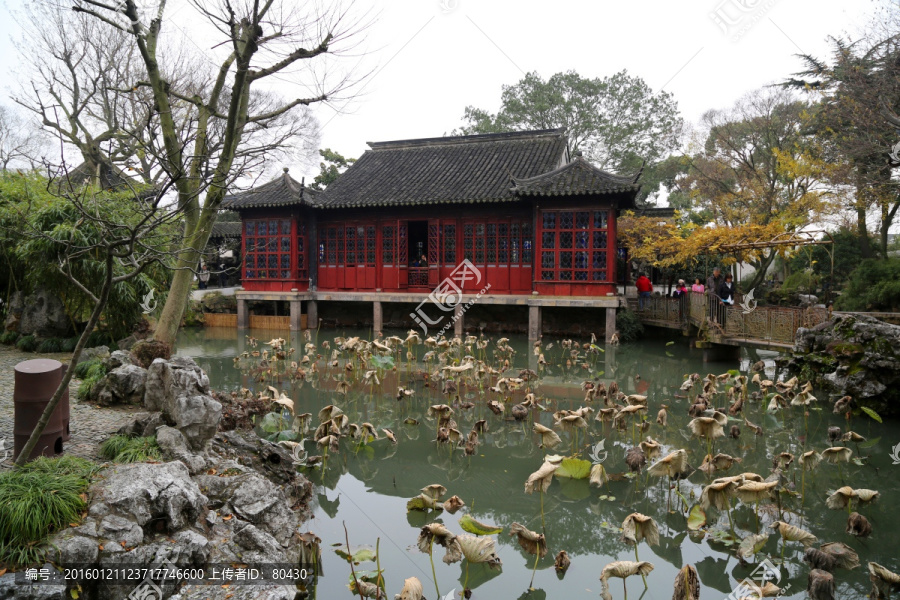 拙政园楼台水景