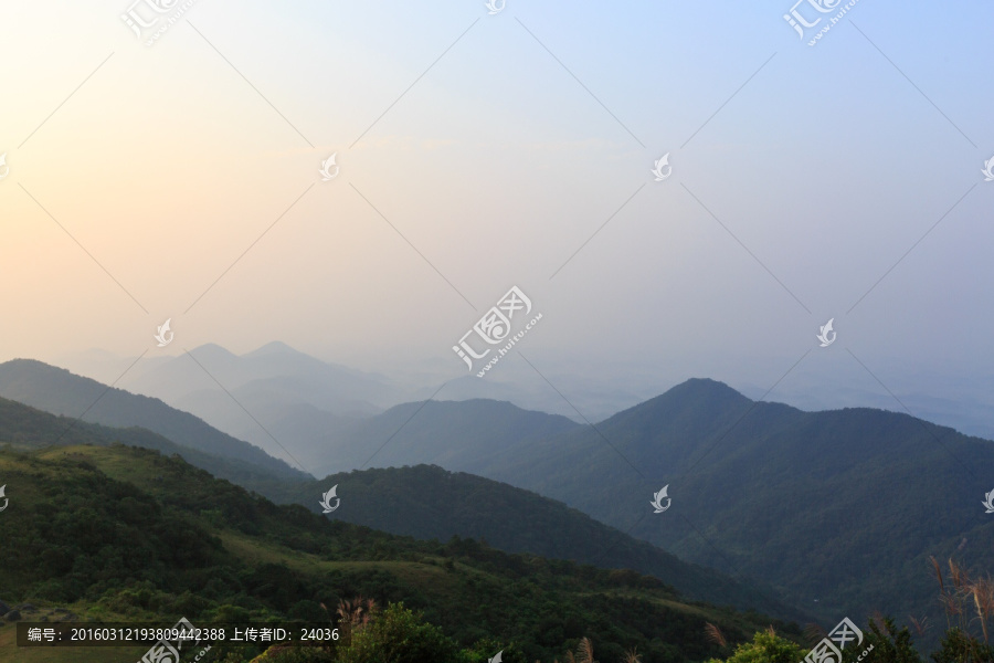 五皇山,日出云海风光