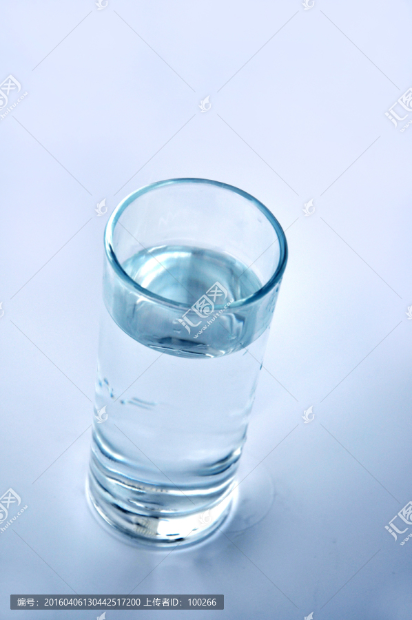 一杯水