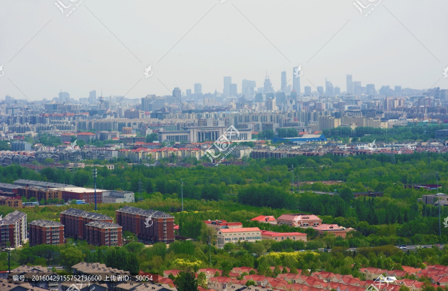 西山眺望北京城