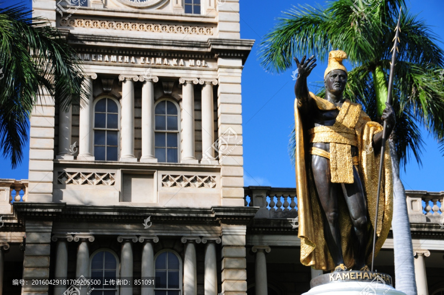 火奴鲁鲁卡美哈美哈國王雕像與舊法院檀香山