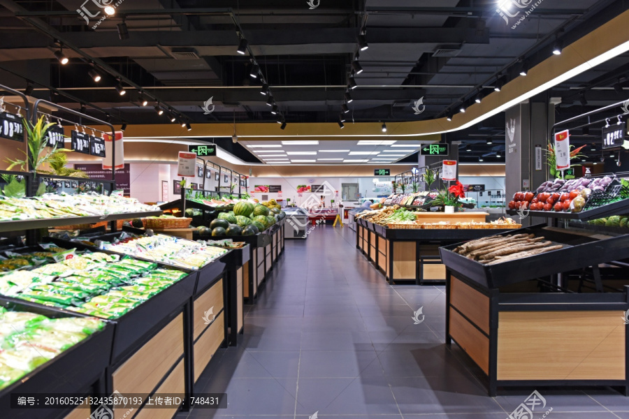 超市内景,蔬菜水果区