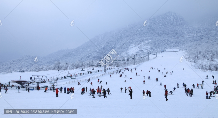 西岭雪山滑雪道