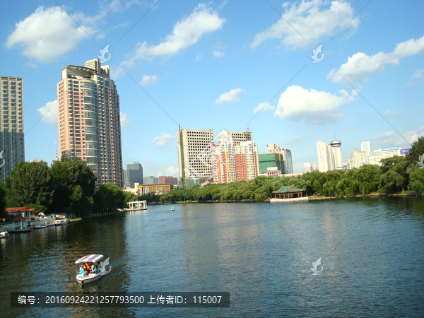 河边建筑