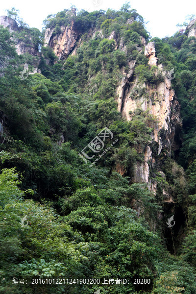 宝峰湖山水风光