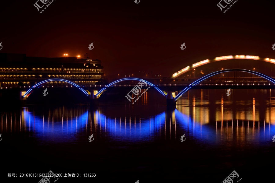 金华金虹桥夜景,蓝色