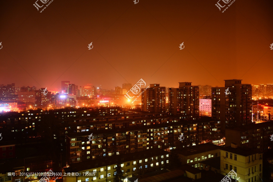 夜晚灯光