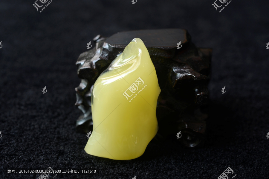 琥珀蜜蜡