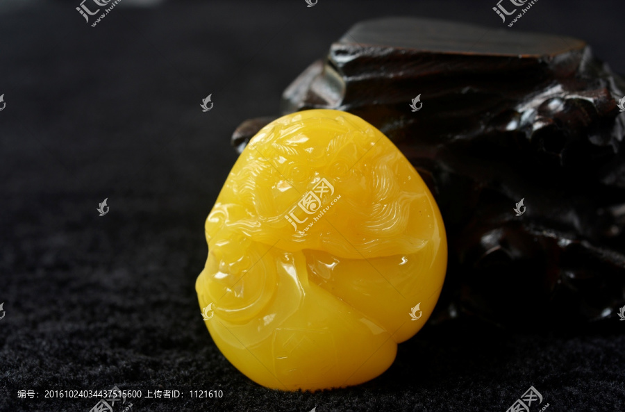 琥珀蜜蜡