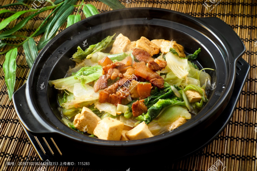 猪肉白菜炖豆腐