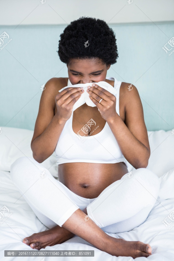 感冒的孕妇