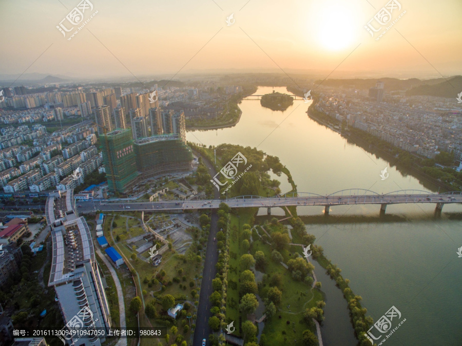 黄山市区航拍