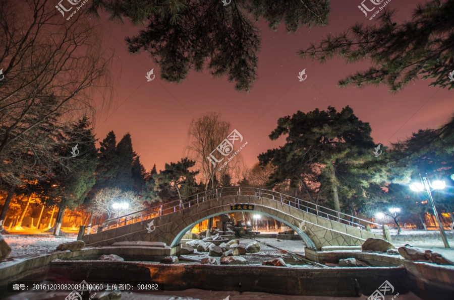 东北大学,金诚信桥,夜景