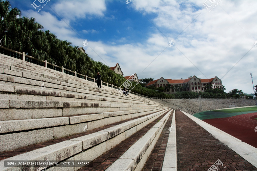 厦门大学