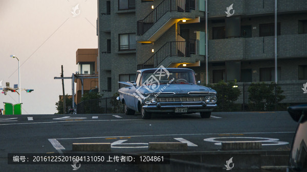 日本街头老爷车