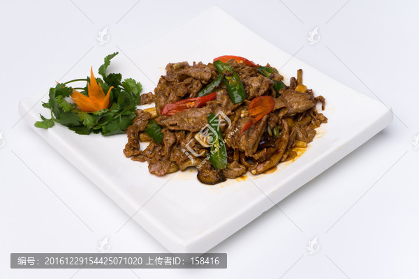 茶树菇炒牛肉