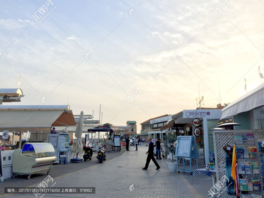塞浦路斯海滨商业街