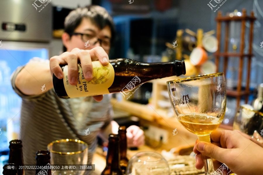 精酿啤酒