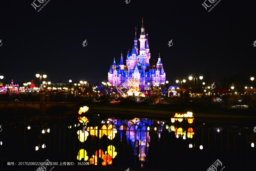 上海迪士尼夜景