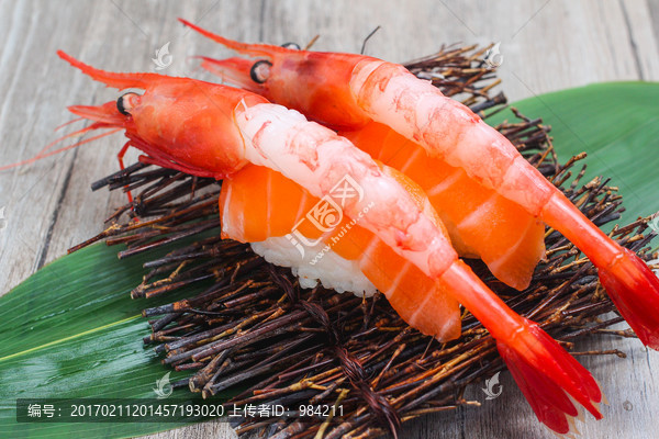 日本料理,红虾三文鱼寿司