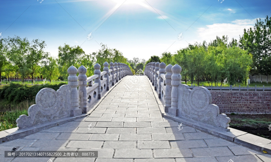 石雕围栏拱桥图片