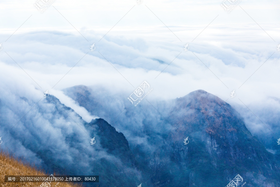 武功山云海飞瀑