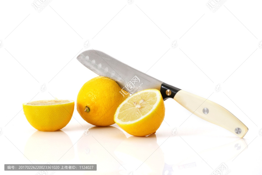 切柠檬的水果刀
