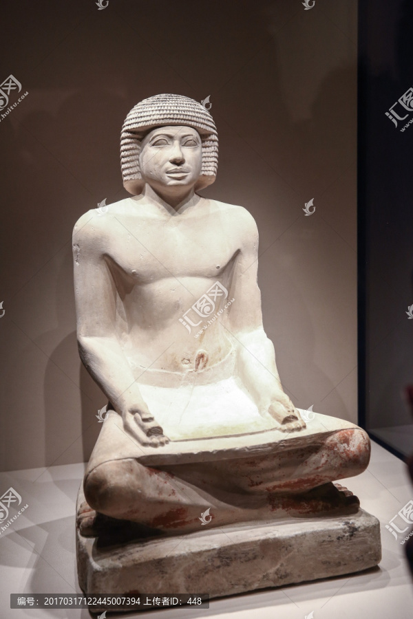 书记官坐姿石像,古埃及石像