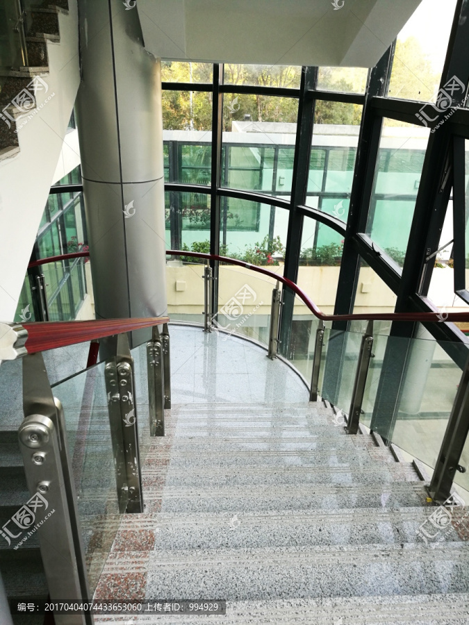 现代楼房办公