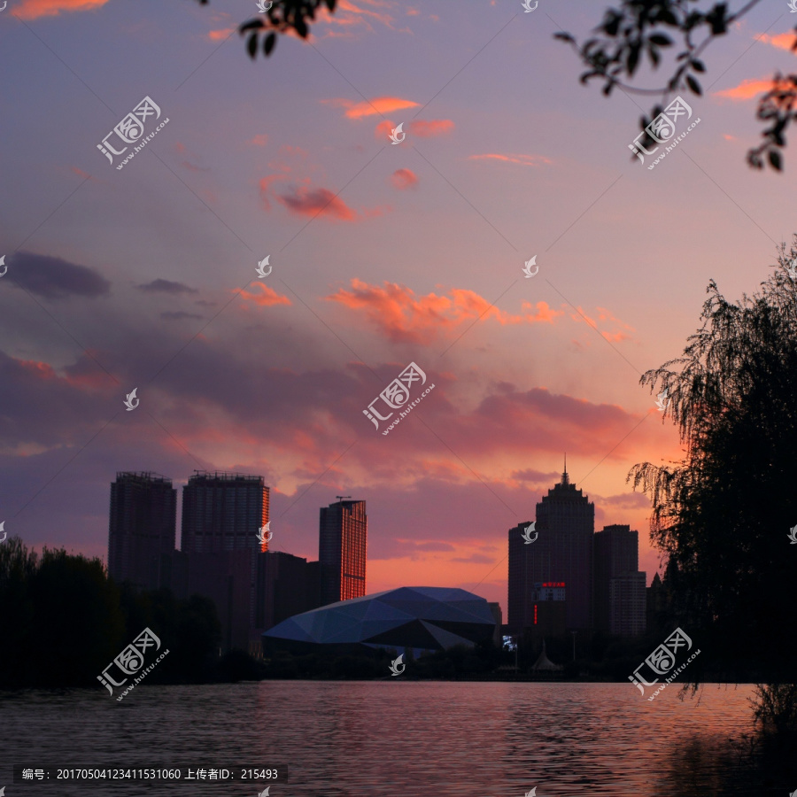 沈阳浑河风光,晚霞,夕阳,建筑