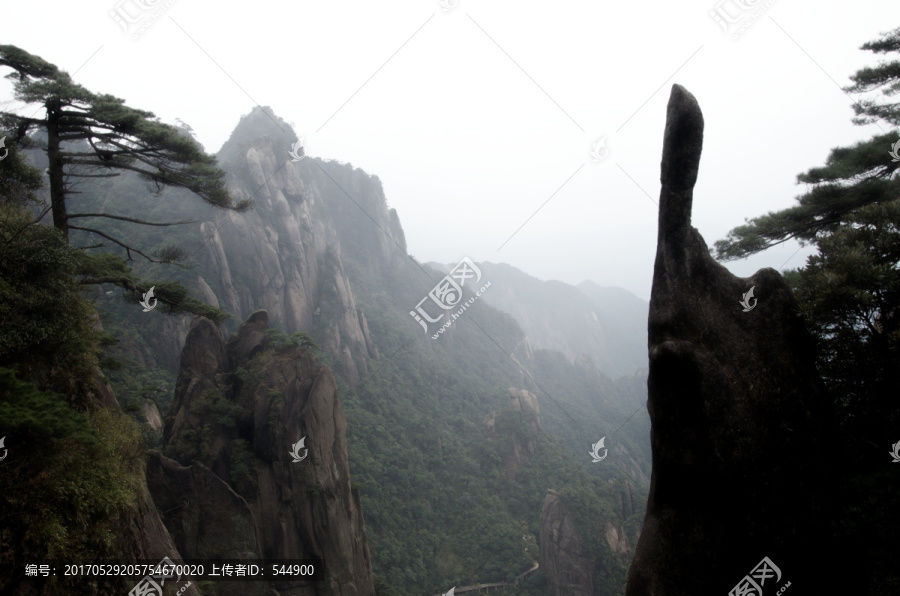 山峰,奇石,奇松