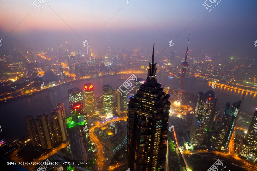 陆家嘴夜景鸟瞰