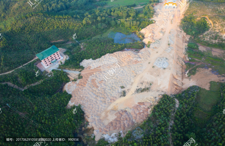 大垌山,公路建设