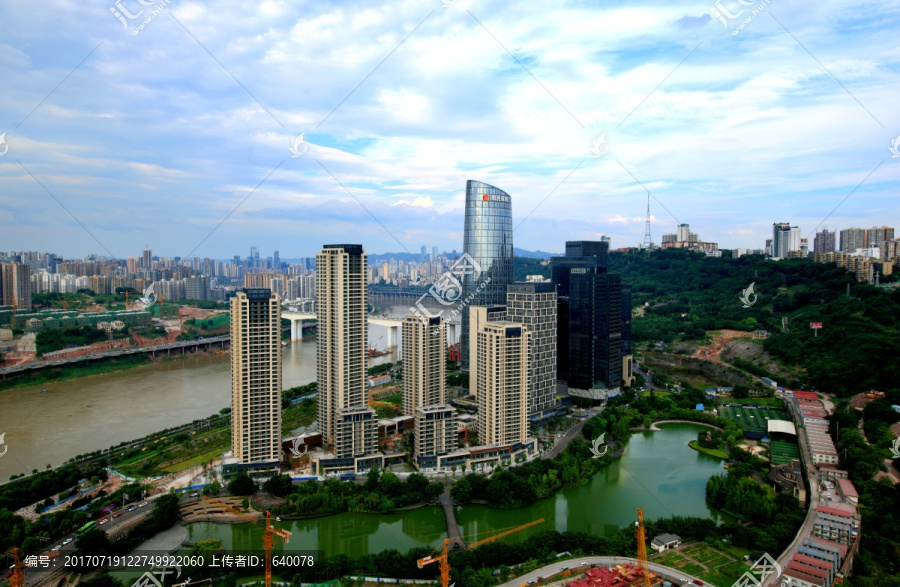 重庆天地,化龙湖