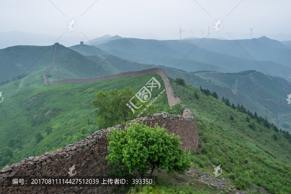 独石口长城,雷雨