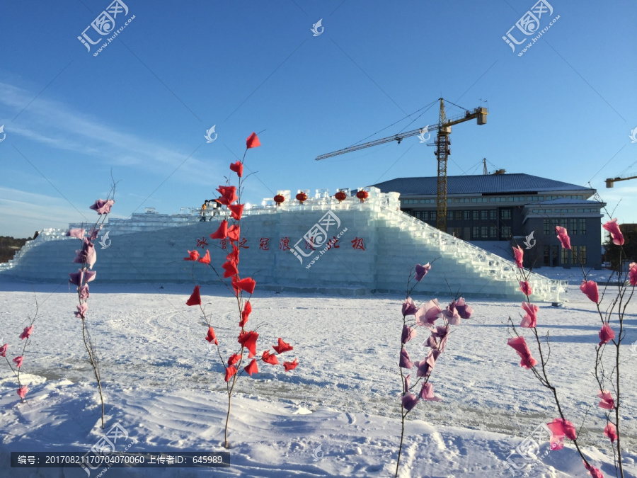 冰天雪地