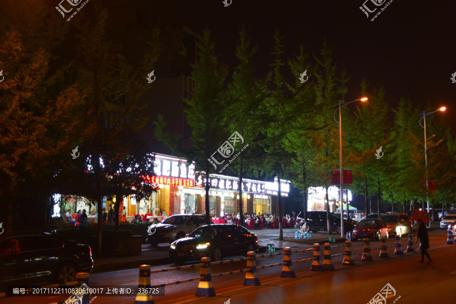 餐饮休闲场所,武隆仙女山镇夜景
