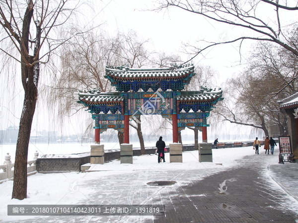 雪后的北京北海公园