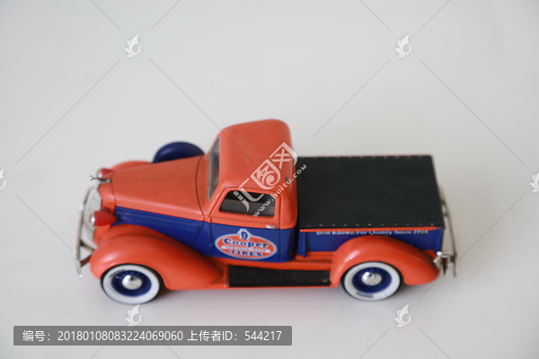 箱式皮卡车玩具模型