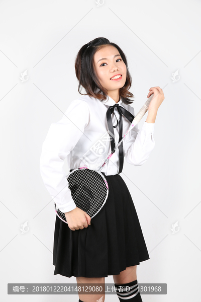 学校女生制服