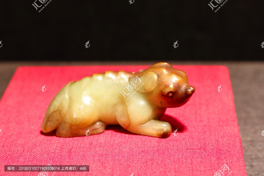 清代黄玉卧犬,玉犬,玉狗,玉佩