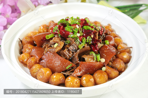 金牌牛肉小土豆