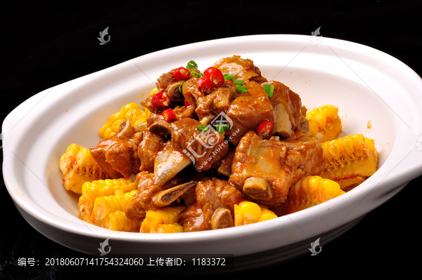 玉米烧排骨