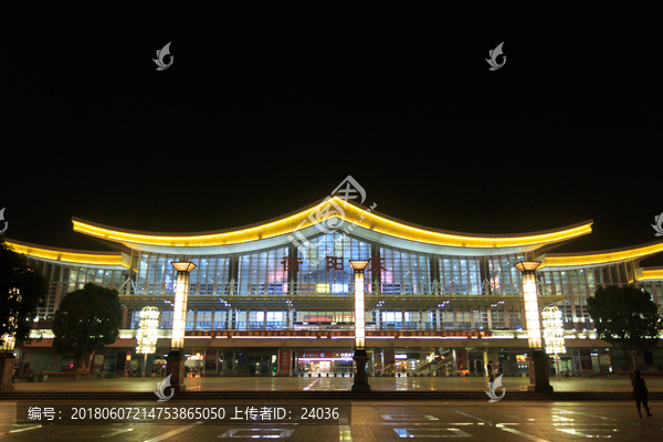 衡阳东站,夜景
