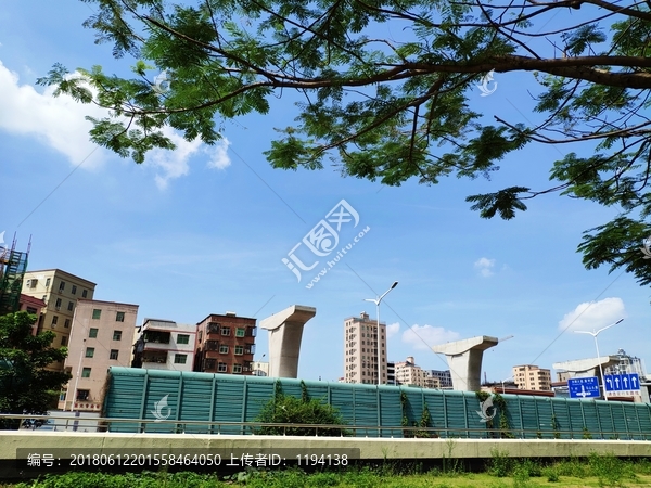 地铁建设,高空作业,高架桥桥墩