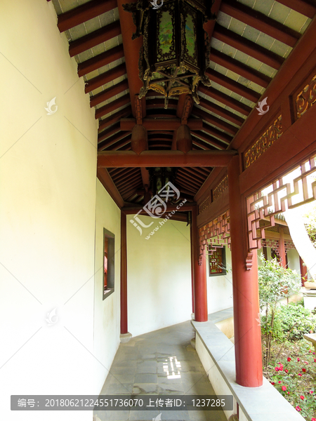 长廊走廊仿古建筑高清摄影图