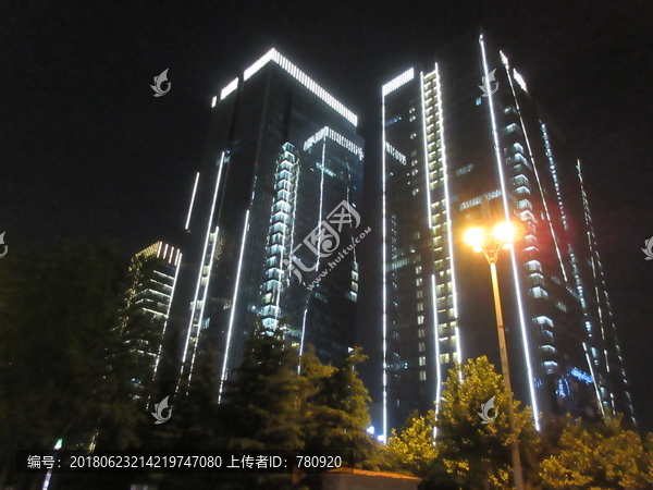 郑州高铁商务区夜景
